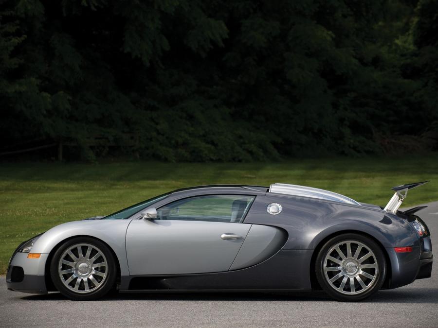  Bugatti Veyron 16.4 2005 года  (US) (фото 5 из 17)